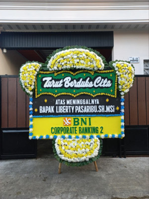 Papan Bunga Duka di Cilenggang