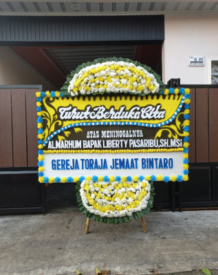 Papan Bunga Duka di Cilenggang